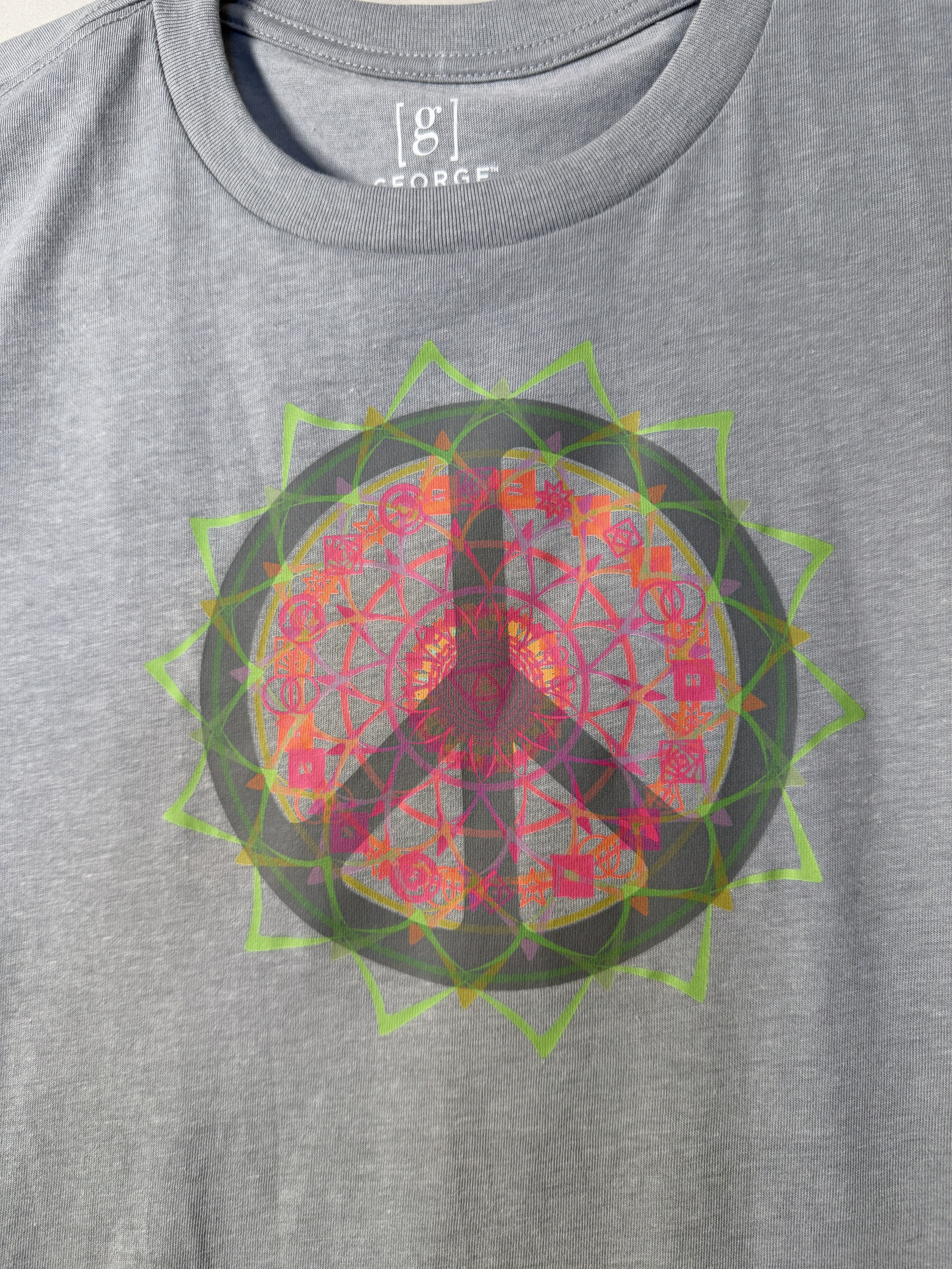 Peace Circle Starburst Tee – bentSignal Sacred Geometry Graphic Shirt